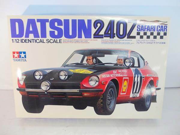 タミヤ 1/12 フェアレディ240Z(サファリ仕様車) 12008