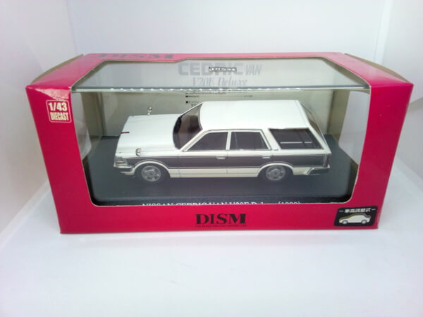 DISM　1/43【Y30　セドリック バン　後期型　V20E　Deluxe　1999　