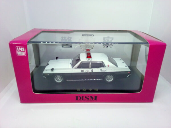 DISM　1/43【330 セドリック　パトカー（スクエアソニック）エンケイバハ】