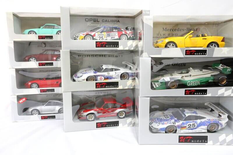 1/18 UT models ポルシェ 911 (993) カレラ 1994