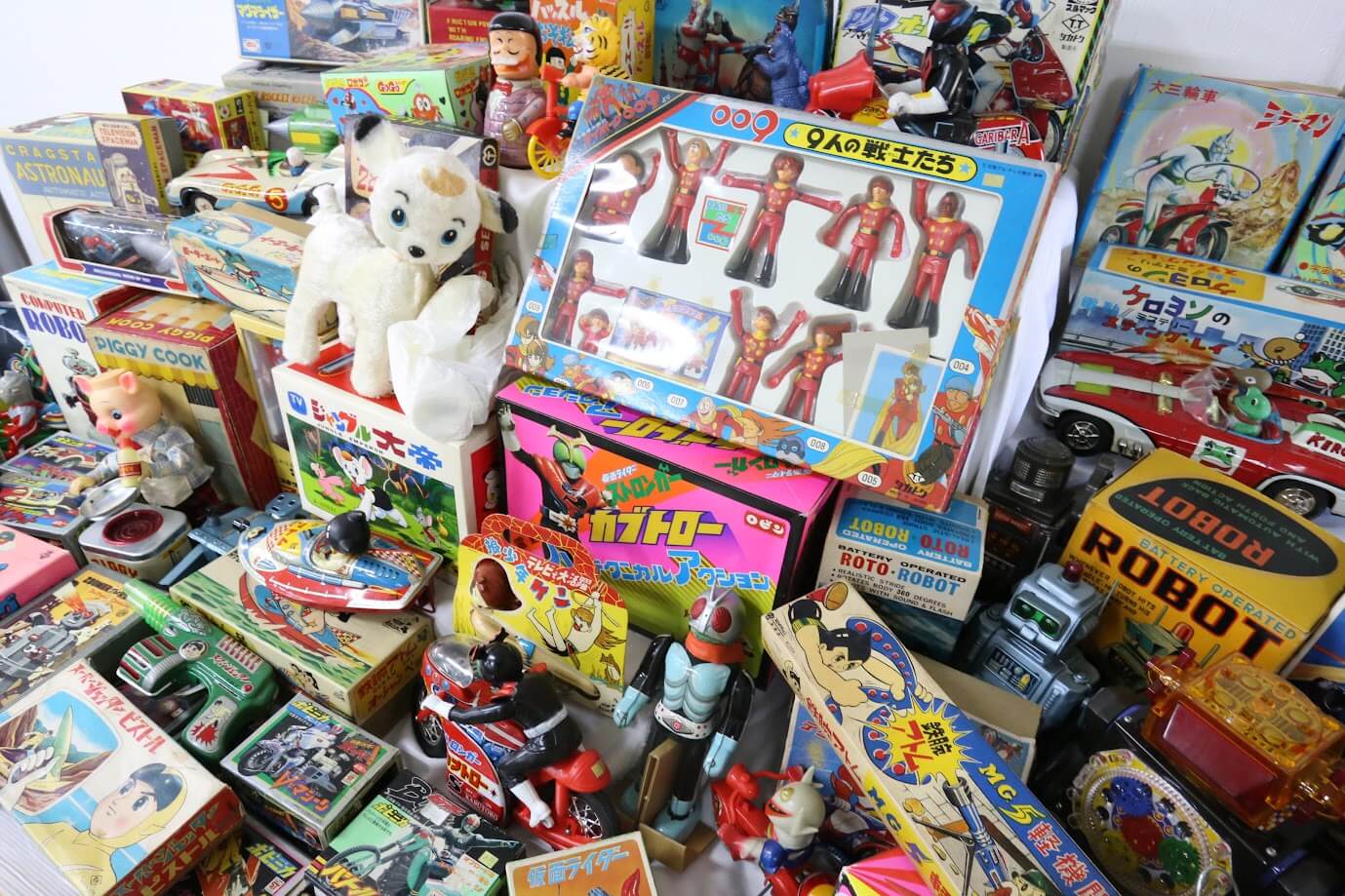 レトロ玩具買取】昔のおもちゃ高く売るなら｜メーカー一覧・鑑定