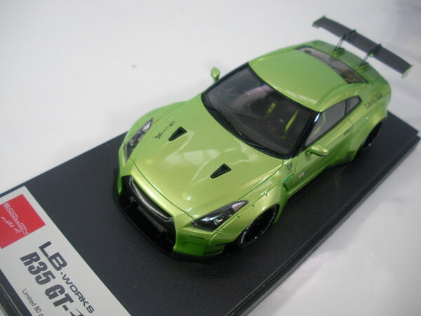 メイクアップ 1/43 【LB-works R35 GT-R】 LB002E