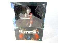 CCP 1/6 究極のウルトラマン（赤）スペシウム光線 発光ギミック付き(未開封) フィギュア 買取