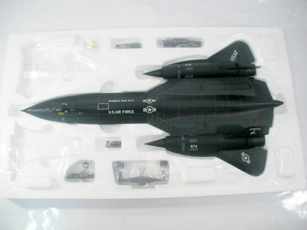 センチュリーウイングス 1/72 アメリカ空軍 SR-71 ブラックバード