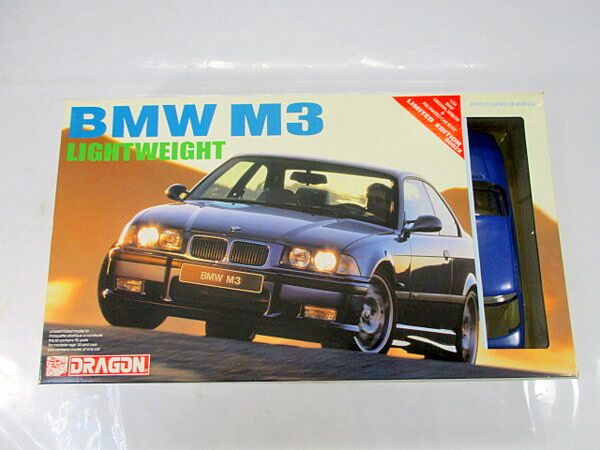 買取　ドラゴン 1/24【BMW M3 ライトウェイト】8002X