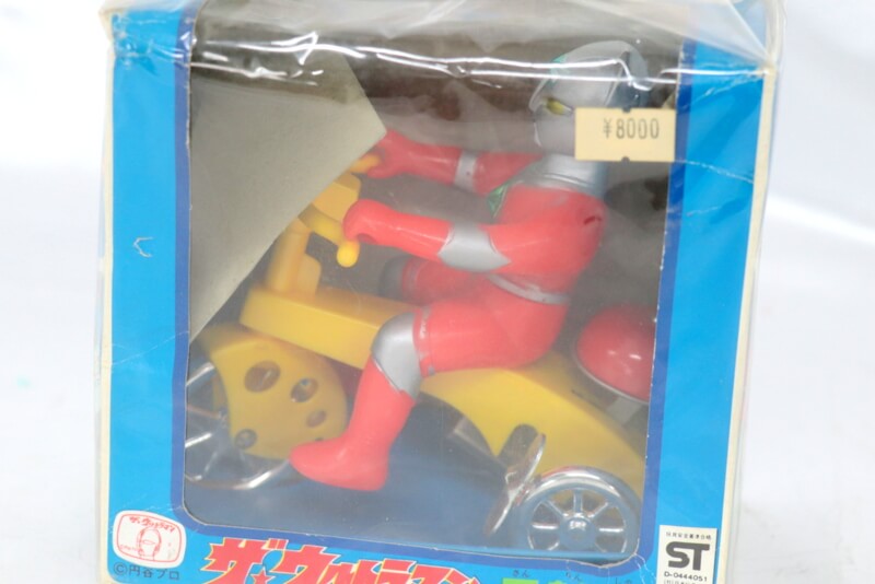 買取　サクラ ザ・ウルトラマン 三輪車 <br />
ゼンリン 玩具