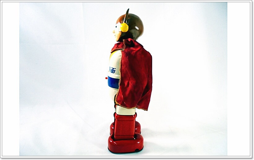 野村トーイ 遊星仮面 電動歩行ブリキ人形 高額買取しています