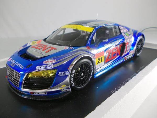 エブロ 1/18 ゼント アウディ R8 LMS 81003