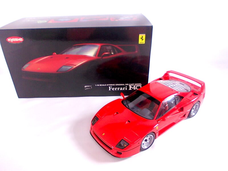 買取　京商 ミニカー　1/18 フェラーリF40<br />
08413R
