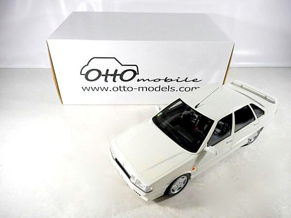 Maquette BMW 2002 N.68 DRM 1970 1:43 Neo Scale Models