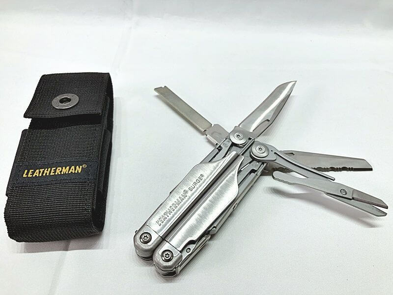 レザーマン　サージ　マルチツール