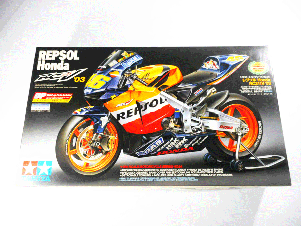 タミヤ 1/12 レプソル Honda RC211V '03