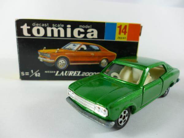 黒箱トミカ 1/62 【ニッサン ローレル 2000GX】#14
