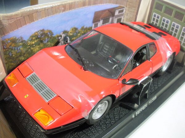 買取　京商　ミニカー 1/18【フェラーリ 512BB レッド】08171R 