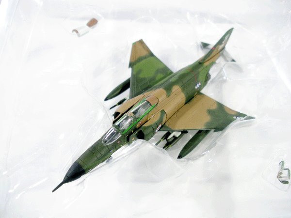 ヘルパ 1/200 USAF F-4E ファントムⅡ El Toro Bravo
