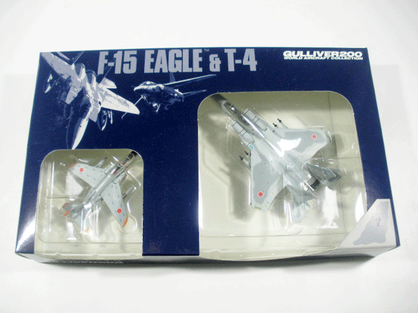 ガリバー200 1/200　F-15J 303SQ #943/T-4 303SQ #748