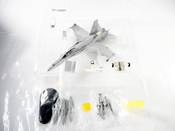 ホビーマスター 1/72 マクドネルダグラス F/A-18C