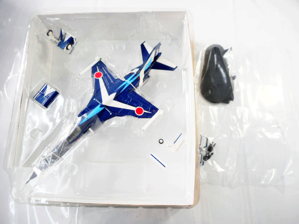 ホビーマスター<br />
1/72　日本 F-1 ファイター T-2 Trainer