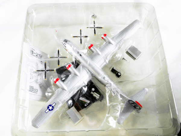 ドラゴン 1/144 B-29 スーパーフォートレス