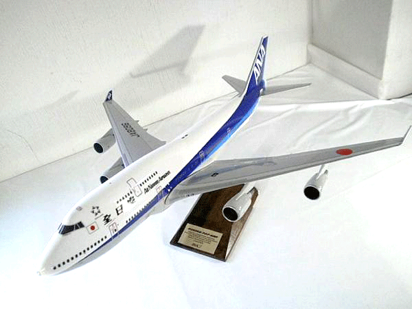 パックミン 1/100 ANA B747-400