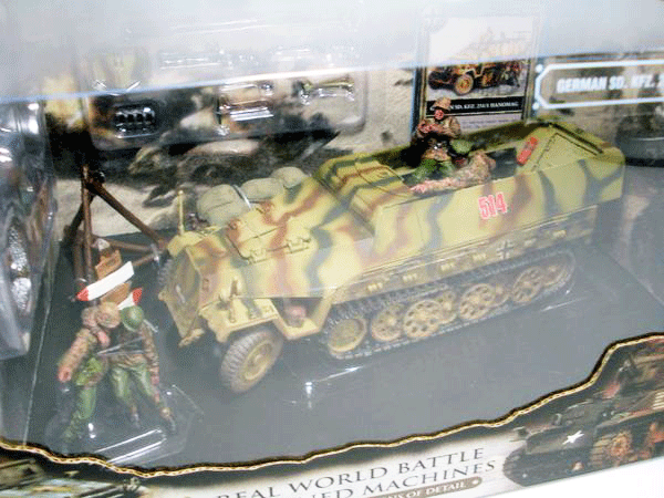 ユニマックス 1/32 GERMAN SD.KFZ.251/1 HANOMAG