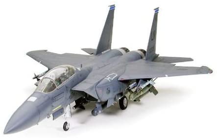 タミヤ 1/32 F-15E ストライクイーグル バンカーバスター