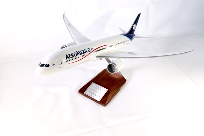 【買取】パックミン 1/144 エアロメキシコ ボーイング787-9 002744(未開封)