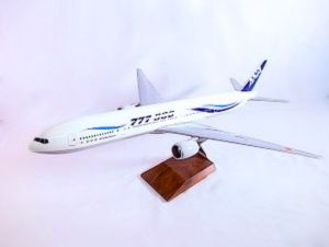 パックミン 1/100 ANA ボーイング777-300買取
