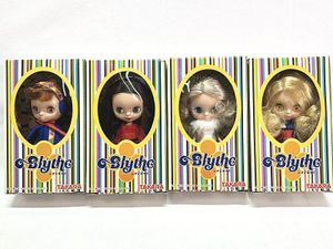 プチブライス コージーケープ／ロージーレッド／ハリウッド／モンドリアン 4点セット 買取実績