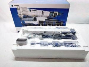 WSI 1/50 TADANO ATF220G-5EM3