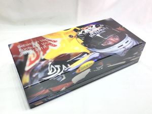 PMA 1/43 セバスチャン・ベッテル F1世界チャンピオン 2010/2011/2012買取