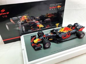 スパーク 1/18 アストンマーチン レッドブルレーシング タグホイヤーRB14 モナコGP 2018買取