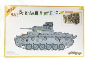 サイバーホビー 1/35 WW.II ドイツ軍 III号戦車 E/F型(2in1)買取