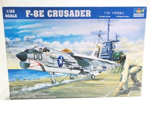 トランペッター 1/32 F-8E クルセイダー買取