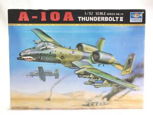 トランペッター 1/32 A-10A サンダーボルト単座型買取