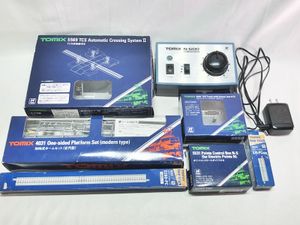 TOMIX パワーユニット・自動踏切II・対向式ホームセット等 買取