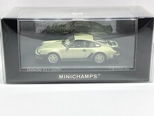 買取価格 PMA ミニチャンプス 1/43 ポルシェ 911 ターボ 1977 ライトグリーンメタリック(未開封) ミニカー