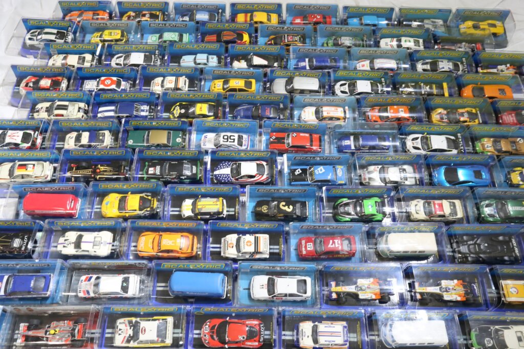 【実家の片付け】親の大量のコレクションを賢く手放す方法・処分手順