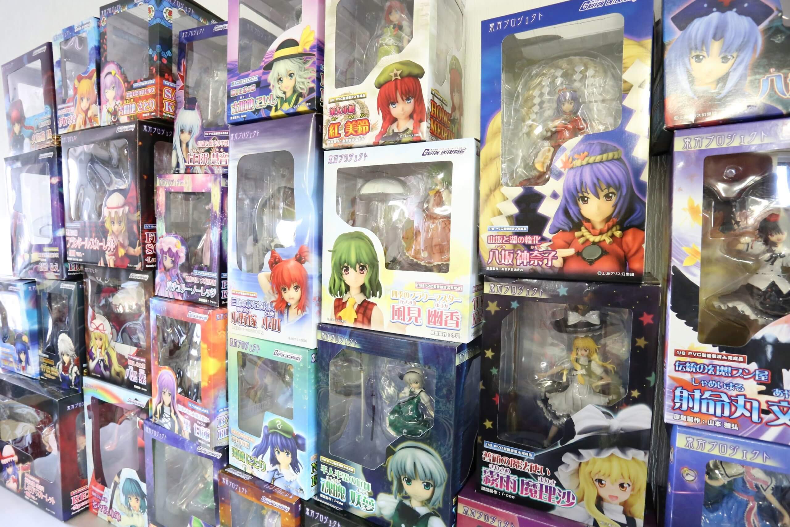 恥ずかしい】大量のフィギュアやアニメグッズを近所にバレずに処分 