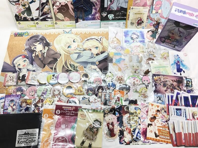 ぶいすぽ／ゆるキャン△／メイドインアビス 他　缶バッチ・フィギュア・アクスタ　買取