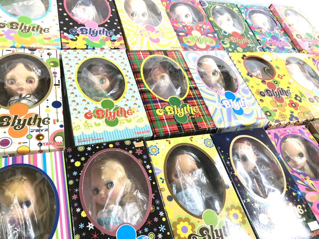 大量のドールをこっそり手放す宅配買取術