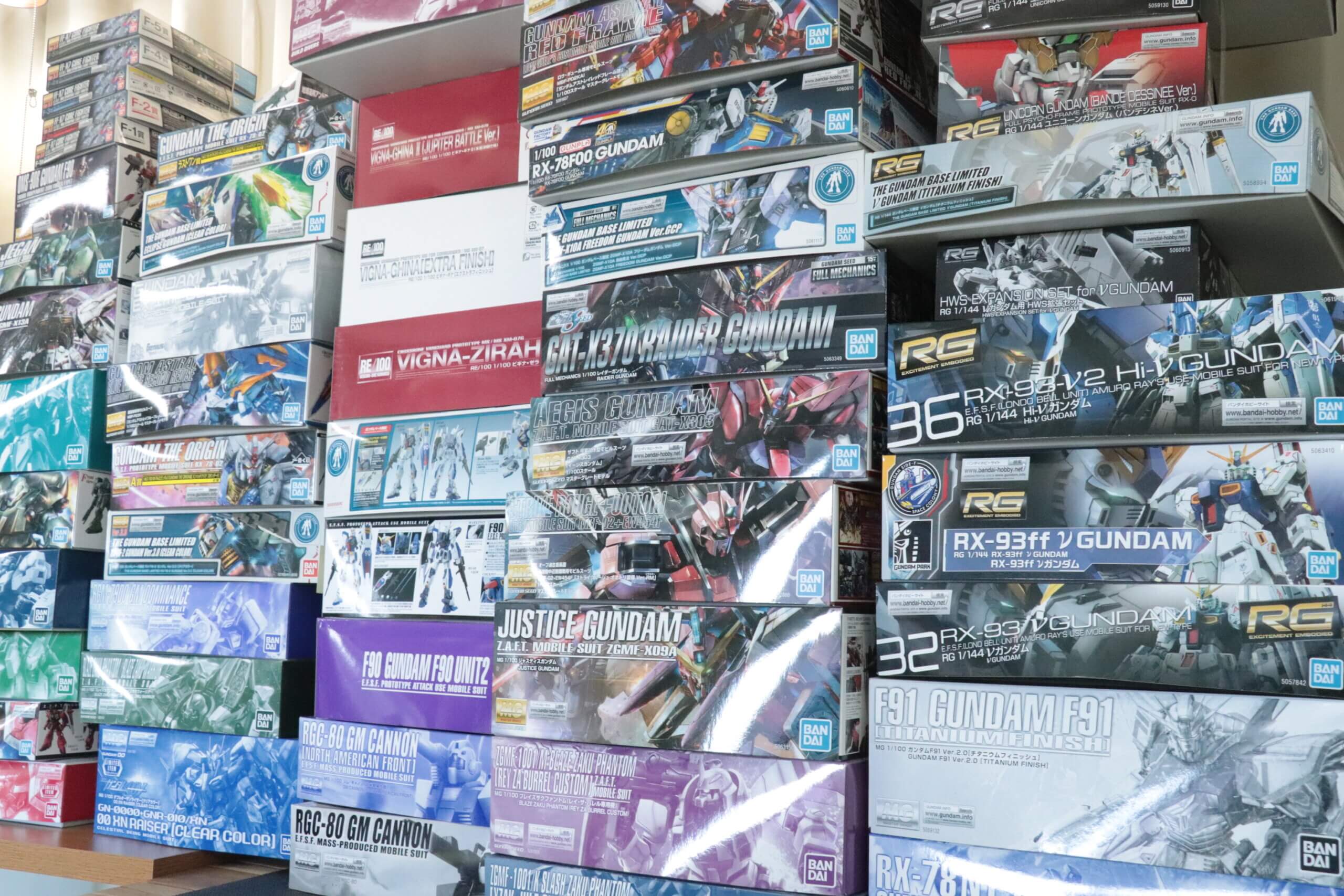 【取りに来て頂ける方】 ガンプラ 整理 断捨離 積みプラ プラモデル 積みプラ整理の絶対ルール！買取と残す箱の仕分け術でスッキリ