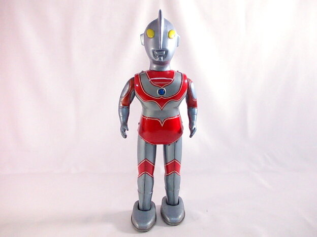 ブルマァク【帰ってきたウルトラマン 足長タイプ 電動】レトロ玩具 ブリキ 買取