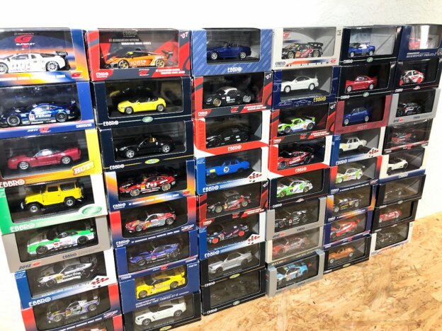 エブロ(EBBRO)1/43ミニカー大量買取！価値を次世代へ繋ぐ