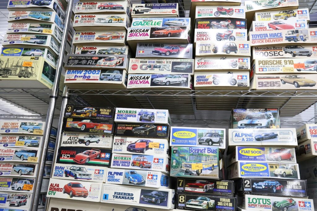 春の片付けは無理せず楽に！シニア世代に嬉しい「運ばない」宅配買取