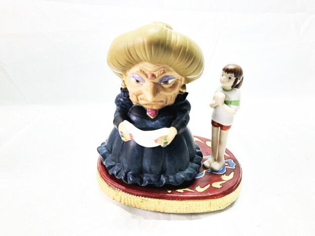 千と千尋の神隠し「千と湯婆婆」オルゴール買取！価値を次世代へ