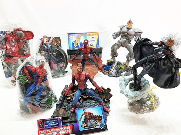 トイビズ 他 スパイダーマン・ストーム・ブラックウィドウ・アイアンマン 等 フィギュア セット 買取