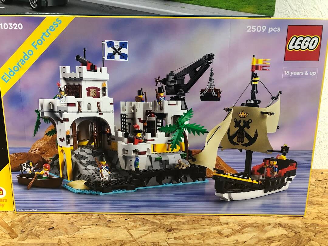 レゴ 10320 エルドラド要塞